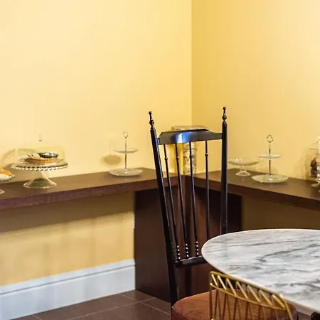 Monart Hospitality Capodimonte Couette-café