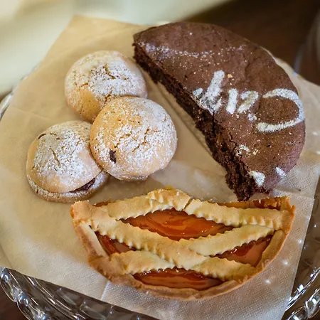 Monart Hospitality Capodimonte Frühstückspension Neapel